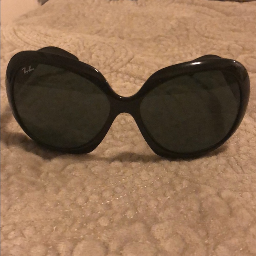 Ladies Ray Ban Black Sunglasses